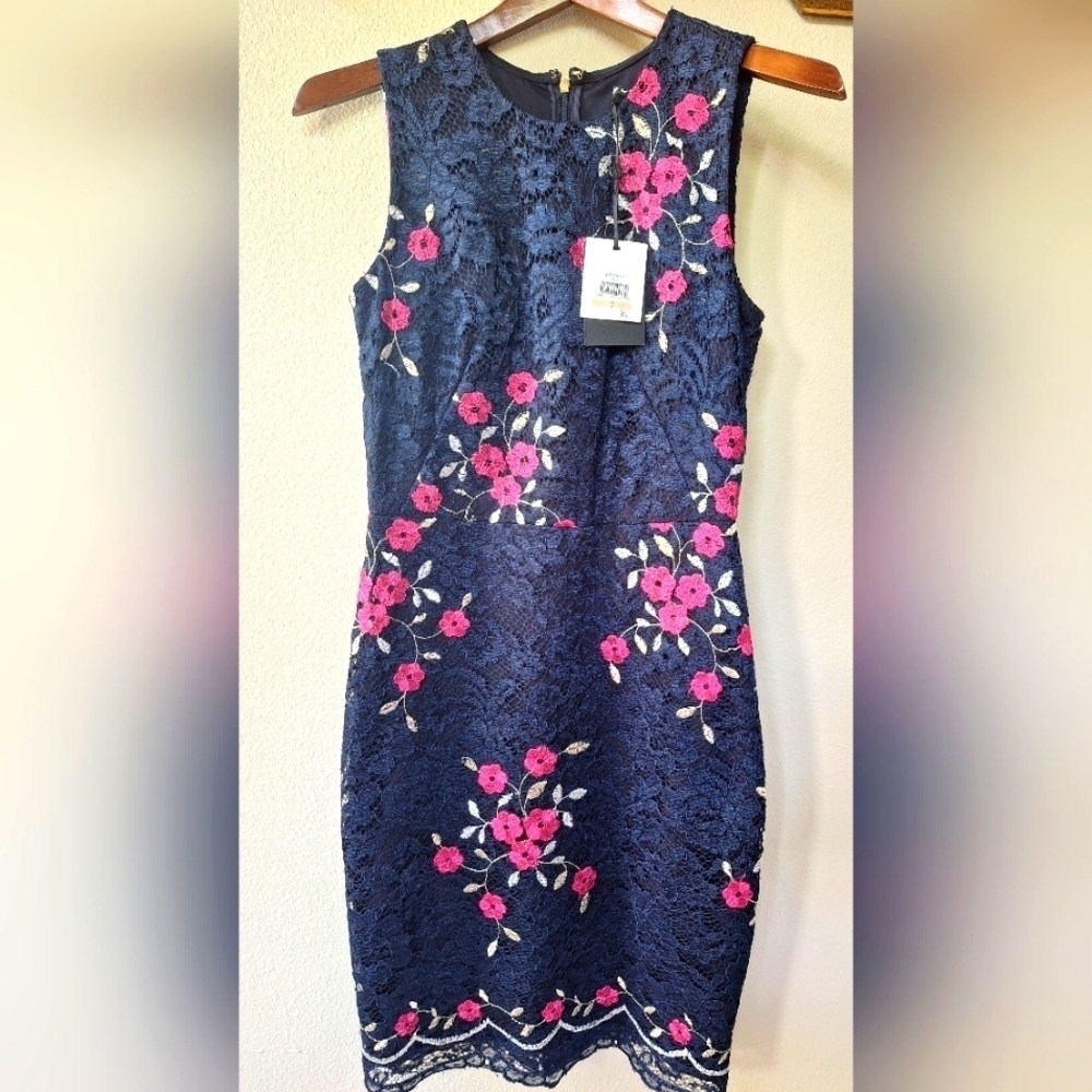 NWT DKNY Womens Embroidered Lace Sleeveless Floral Navy/Pink Dress Size 2